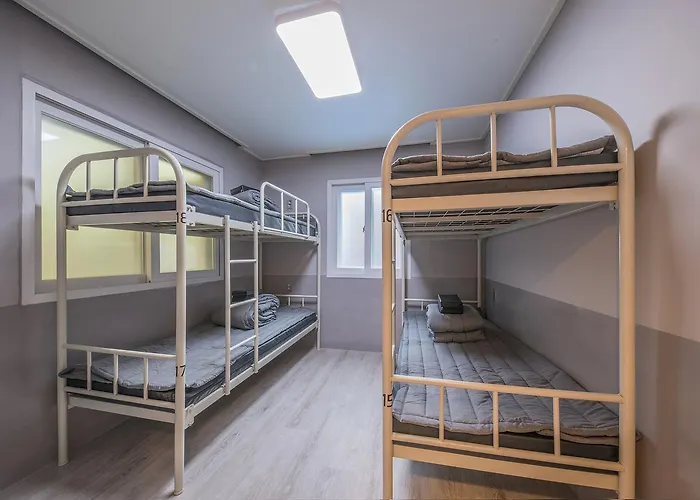 Pensión Flexhome 2*